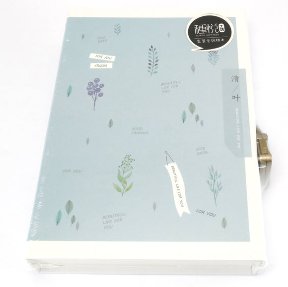 Notebook - A5 in case with lock - Leaves